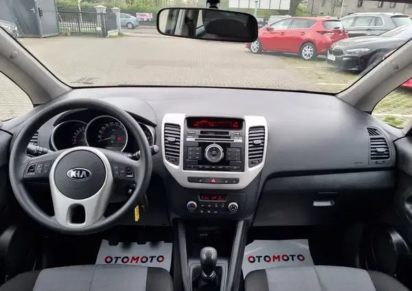 Kia Venga cena 29900 przebieg: 198000, rok produkcji 2015 z Annopol małe 232